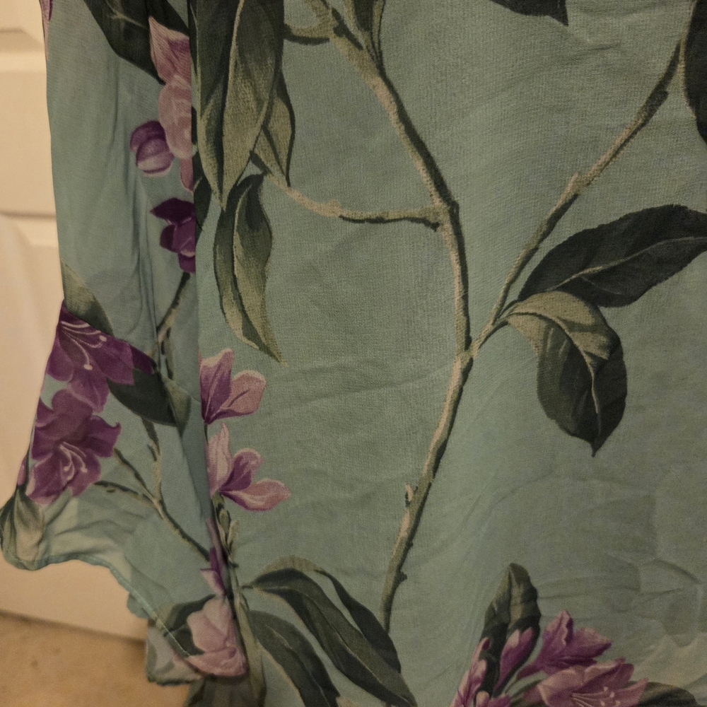 Floral Print Blouse with Ruffled Sleeves - Picture 2 of 5